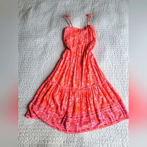 Size S Billabong Summer Dress.